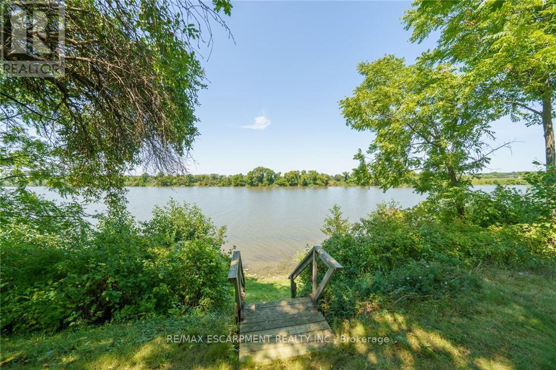 1042 River Road, Haldimand, ON - Outdoor With Body Of Water With View