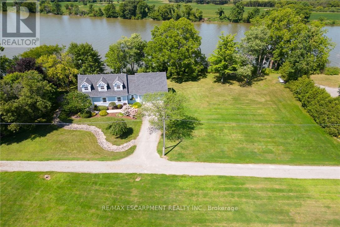 1042 River Road, Haldimand, ON - Outdoor With Body Of Water With View