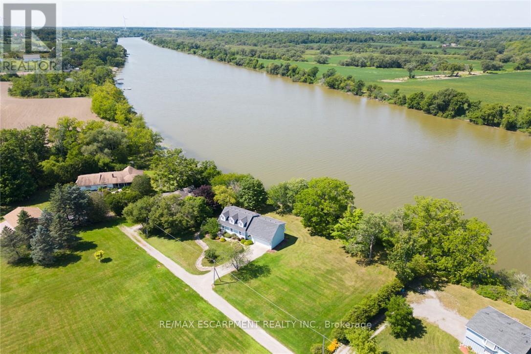 1042 River Road, Haldimand, ON - Outdoor With Body Of Water With View