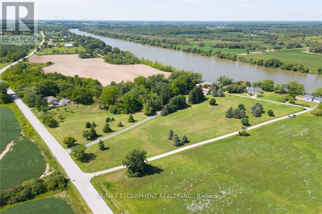 1042 River Road, Haldimand, ON - Outdoor With Body Of Water With View