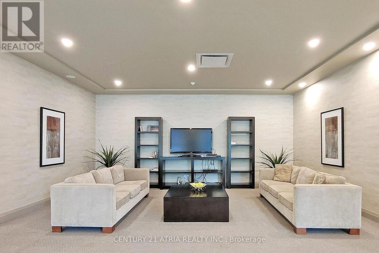 708 - 75 South Town Centre Boulevard, Markham, ON - Indoor