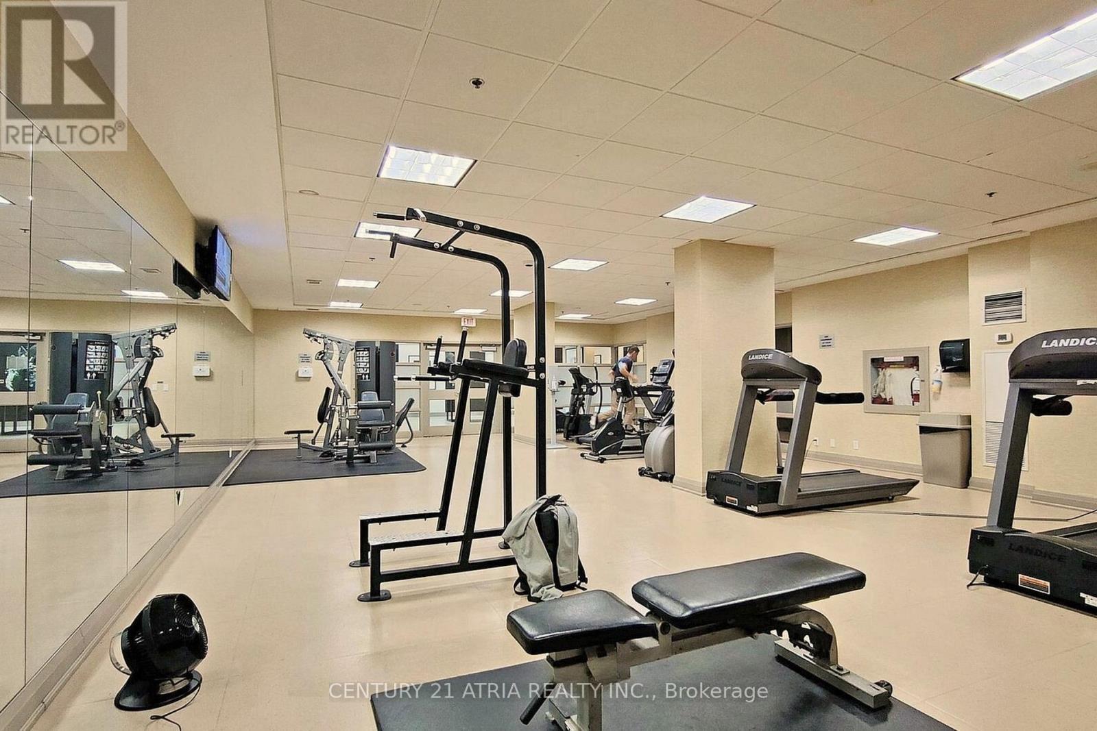 708 - 75 South Town Centre Boulevard, Markham, ON - Indoor Photo Showing Gym Room