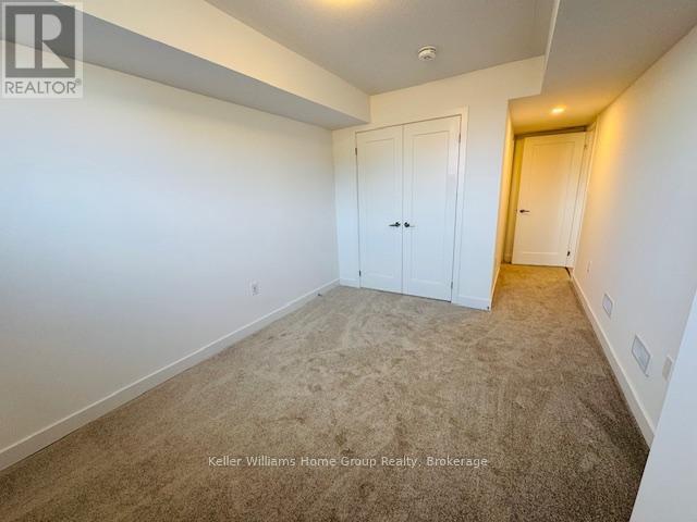 85 - 940 St David Street N, Centre Wellington (Fergus), ON - Indoor Photo Showing Other Room