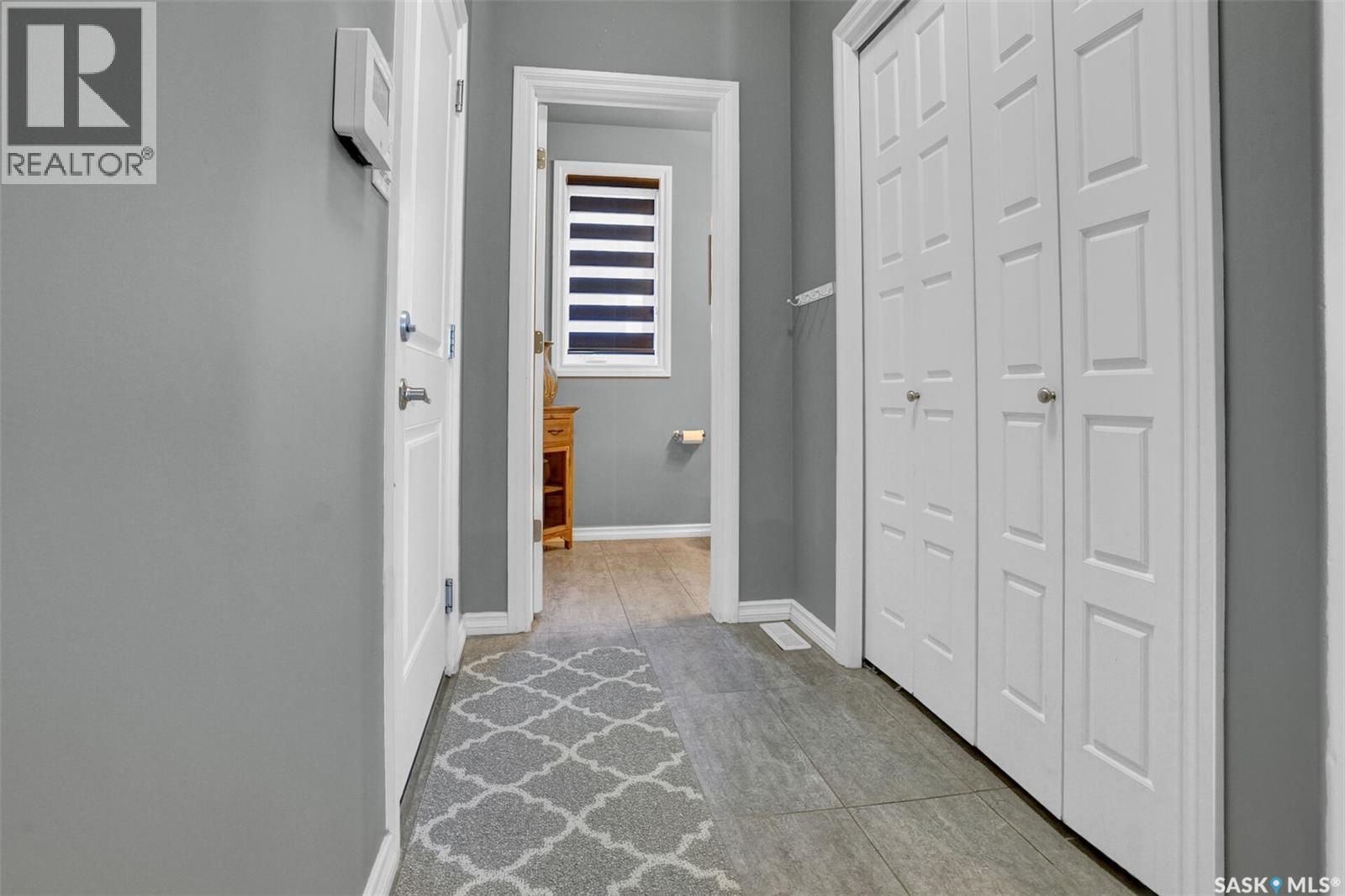 25 Hudson Drive, Pilot Butte, SK - Indoor Photo Showing Other Room