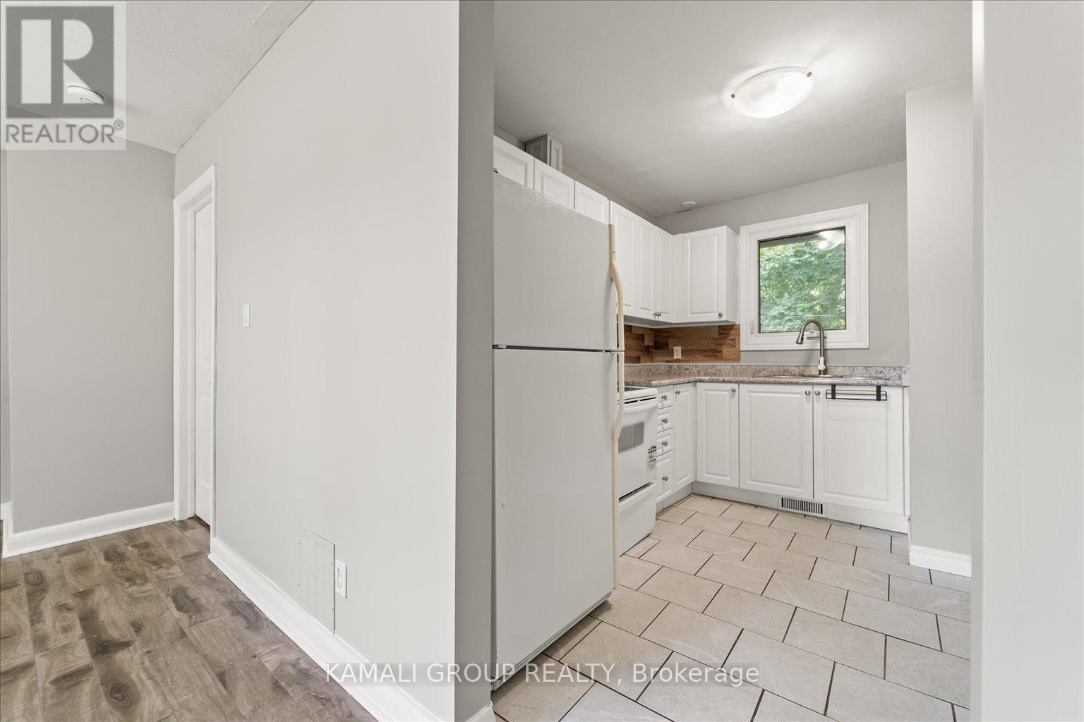 Kitchen With Window - Main - 188 St Vincent Street, Barrie, ON - Indoor Photo Showing Kitchen With Double Sink