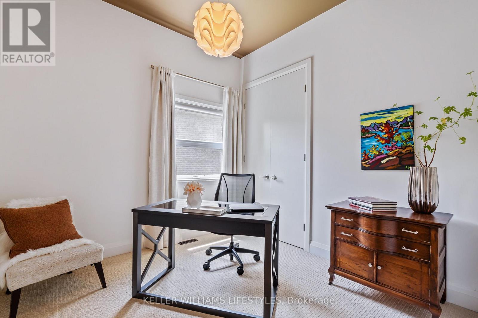 649 Valleystream Walk, London North (North R), ON - Indoor Photo Showing Office