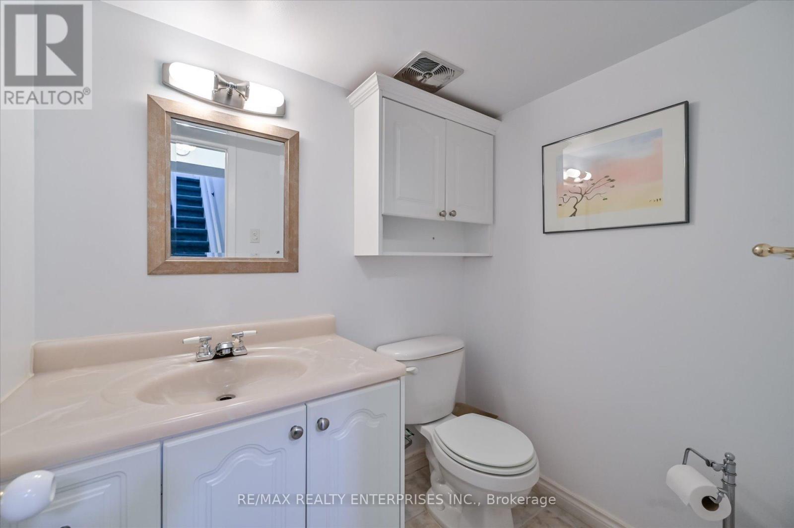 1544 Swanage Crescent, Mississauga, ON - Indoor Photo Showing Bathroom