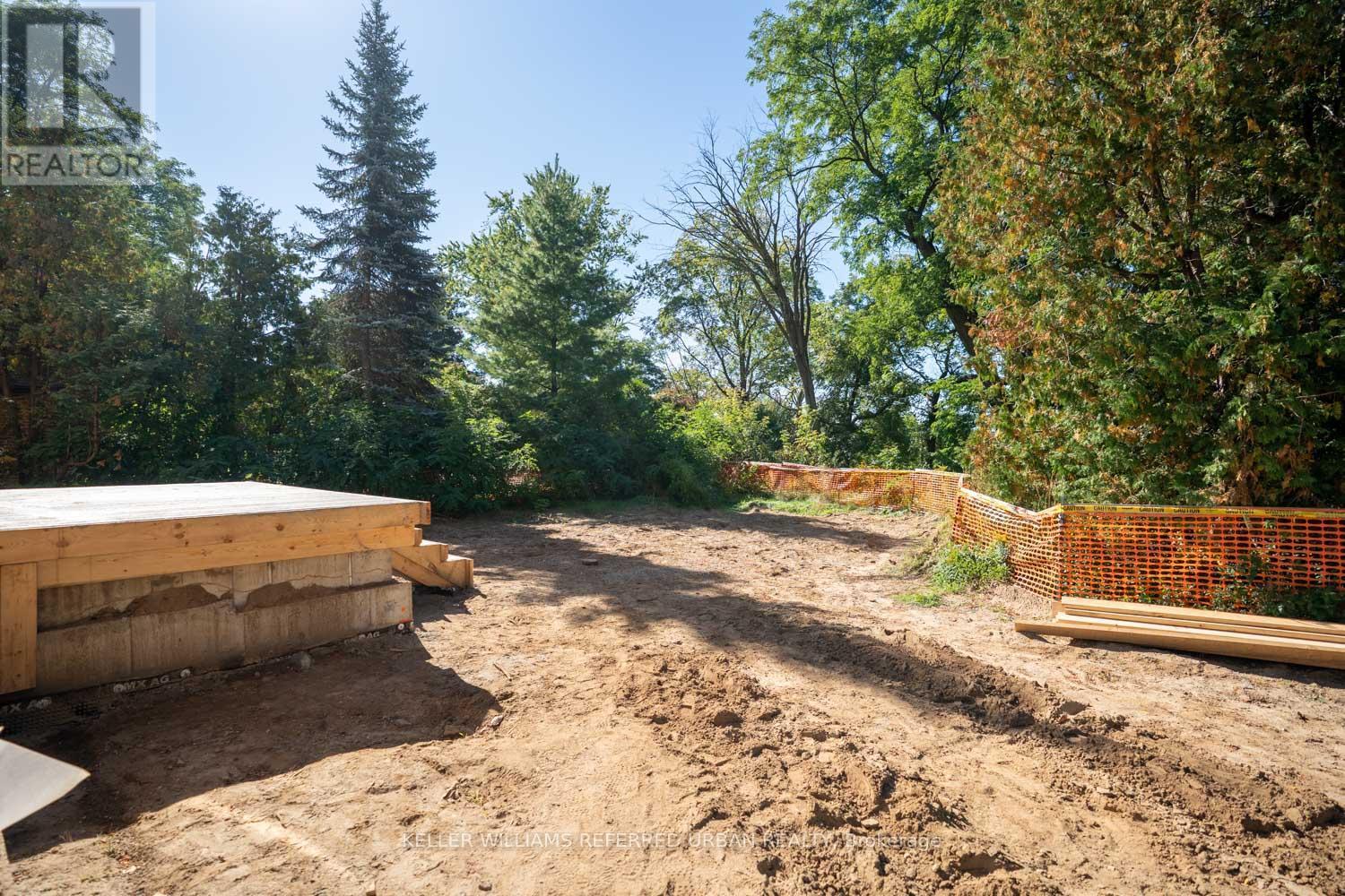 1429 Dundas Crescent, Mississauga, ON - Outdoor