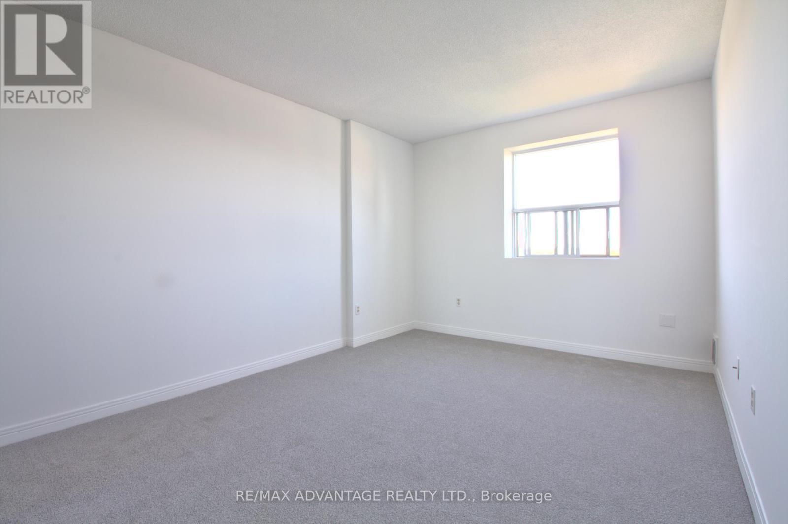 1004 - 600 Talbot Street, London East (East F), ON - Indoor Photo Showing Other Room