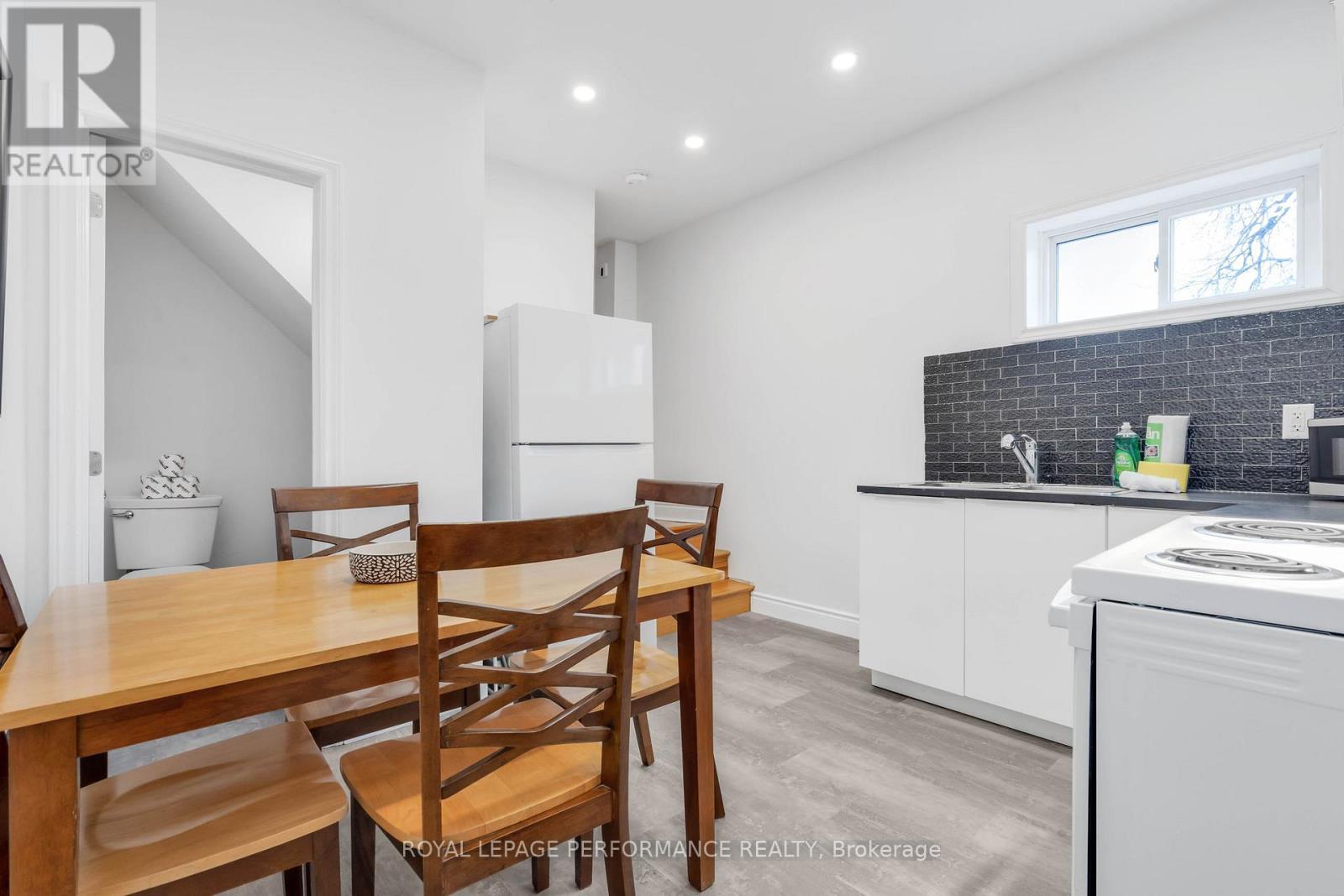 4 - 123 Pamilla Street, Ottawa, ON