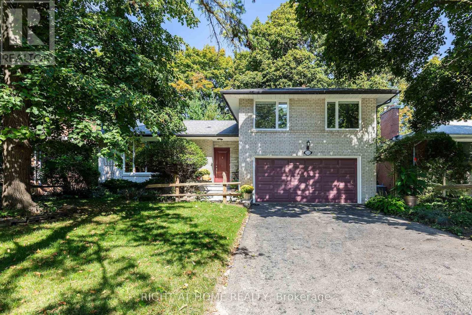 3325 Enniskillen Circle, Mississauga, ON - Outdoor