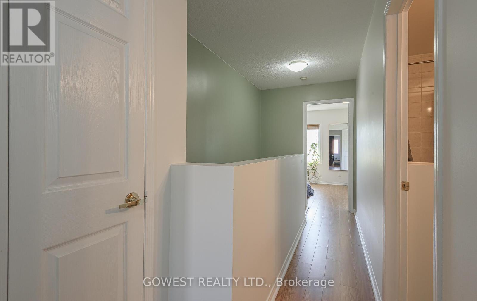 B - 1538 Dupont Street, Toronto, ON - Indoor Photo Showing Other Room