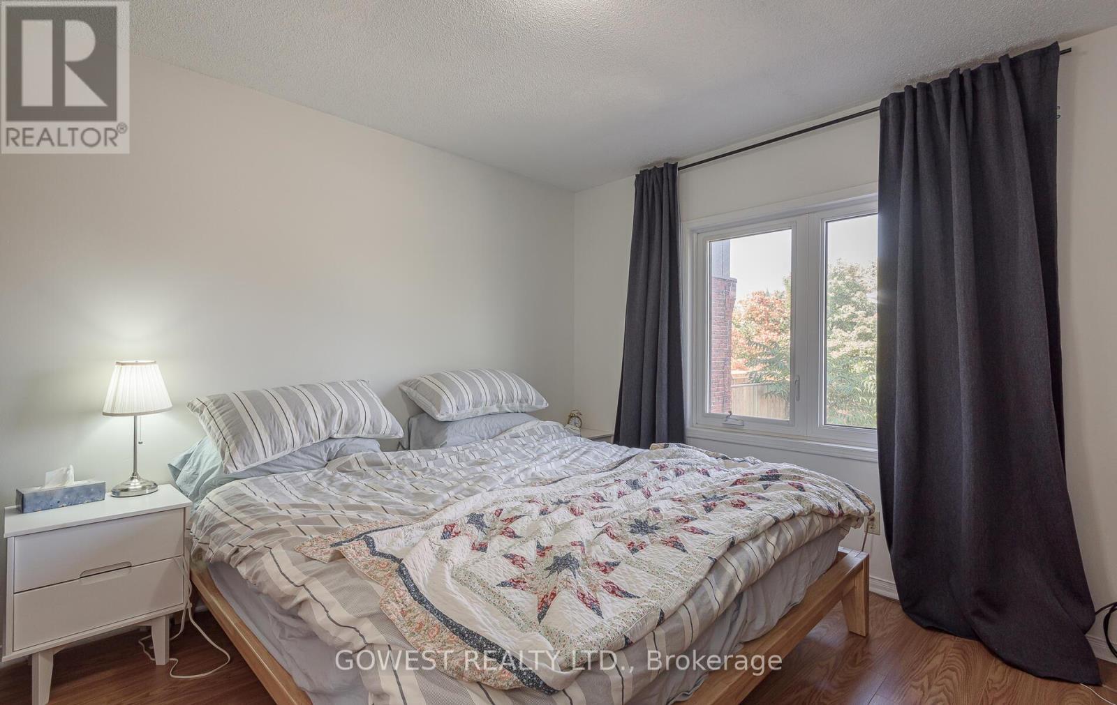 B - 1538 Dupont Street, Toronto, ON - Indoor Photo Showing Bedroom