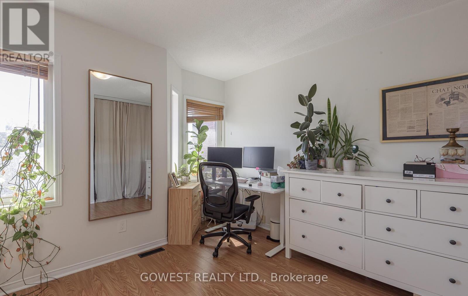 B - 1538 Dupont Street, Toronto, ON - Indoor