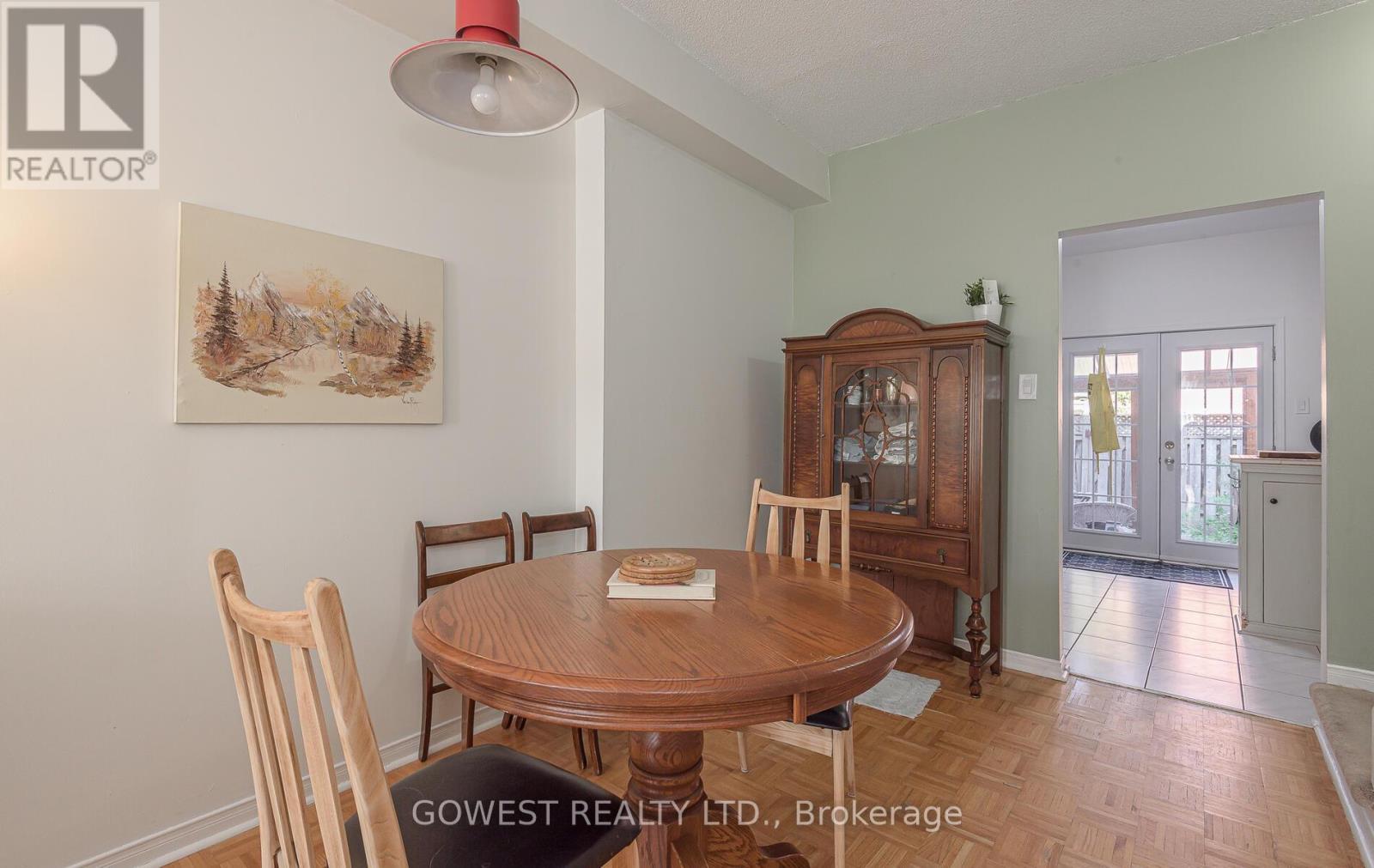 B - 1538 Dupont Street, Toronto, ON - Indoor Photo Showing Dining Room