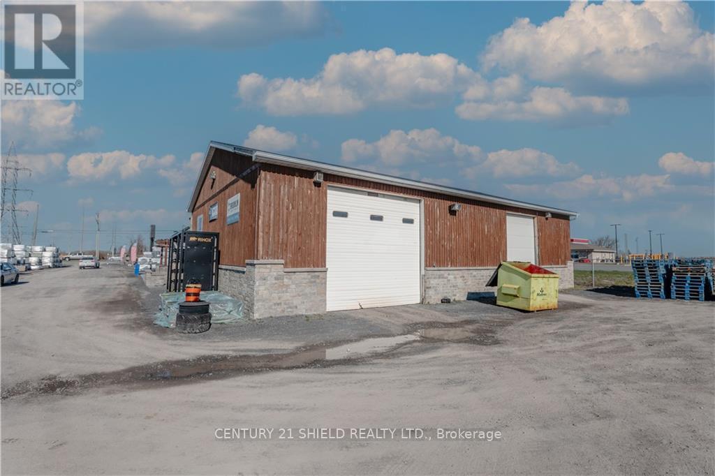 1420 Boundary Road, Cornwall, ON