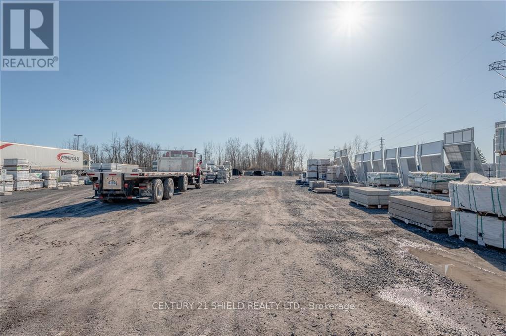 1420 Boundary Road, Cornwall, ON