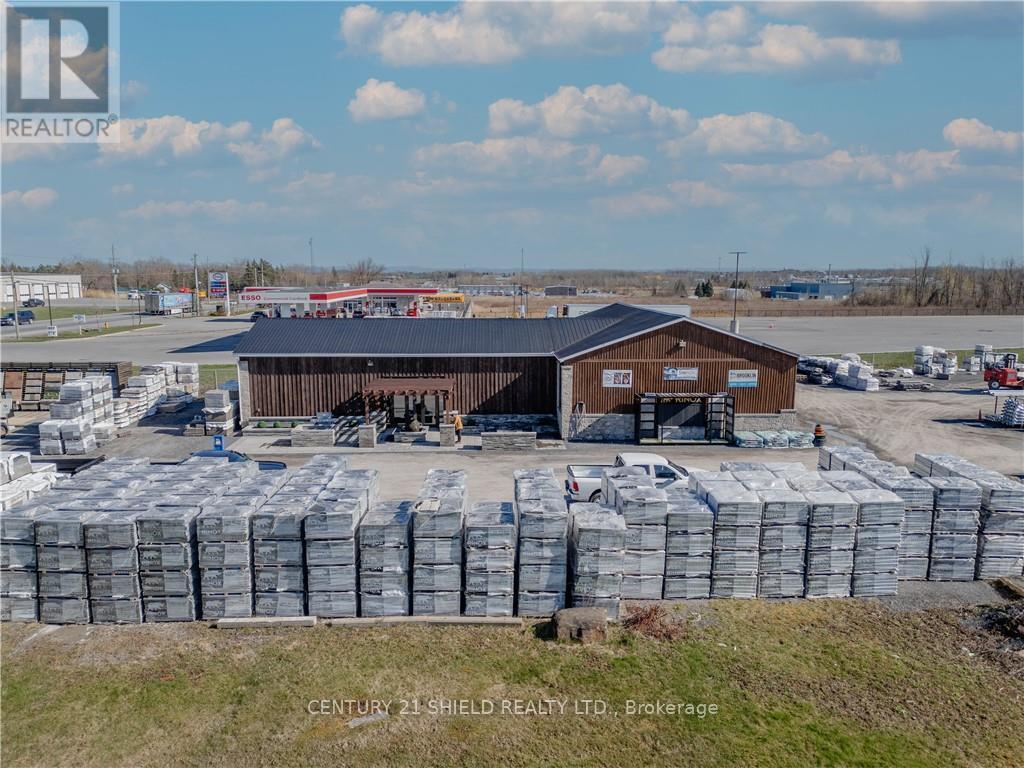 1420 Boundary Road, Cornwall, ON