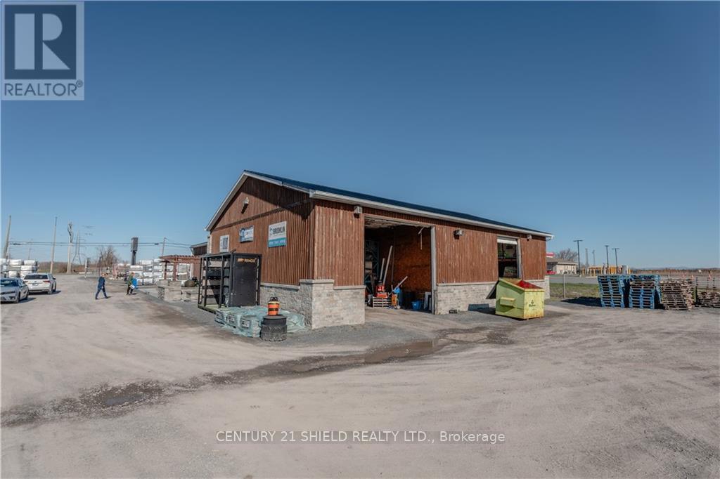 1420 Boundary Road, Cornwall, ON