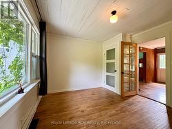 Custom glassdoors. -