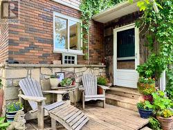 Now let's have a look inside this 1,146 sq ft home -