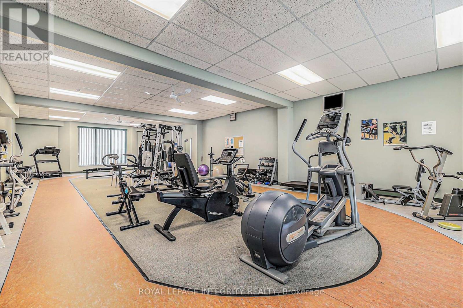 602 - 50 Emmerson Avenue, Ottawa, ON - Indoor Photo Showing Gym Room
