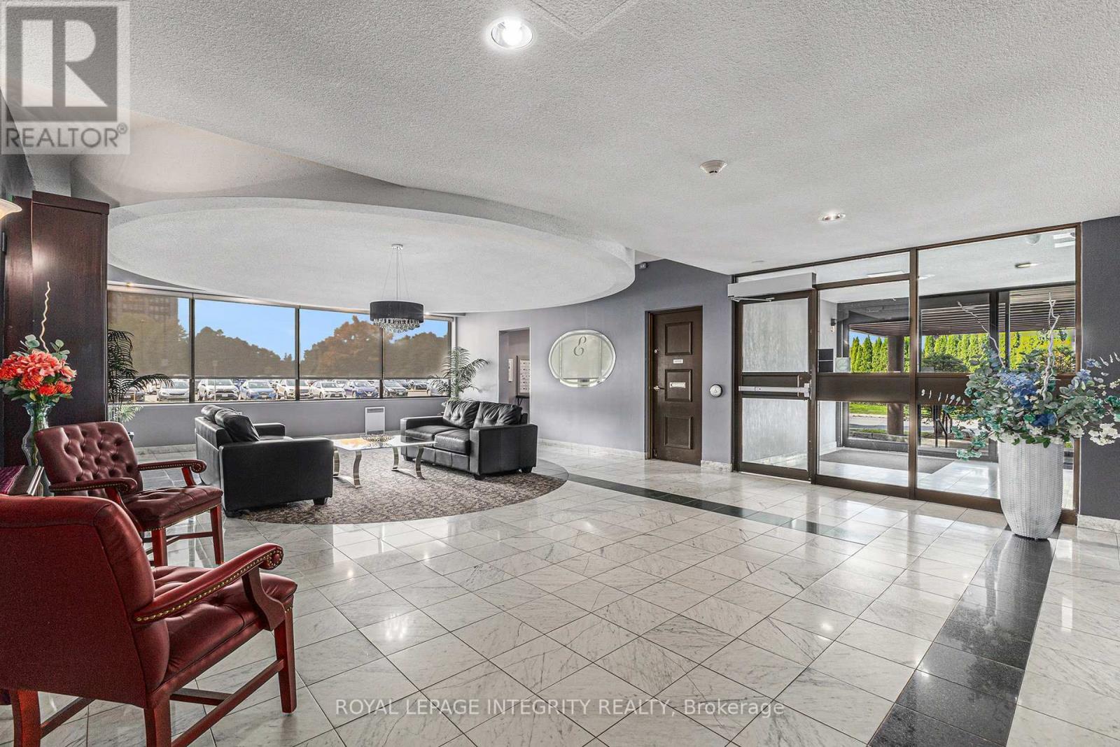 602 - 50 Emmerson Avenue, Ottawa, ON - Indoor Photo Showing Other Room