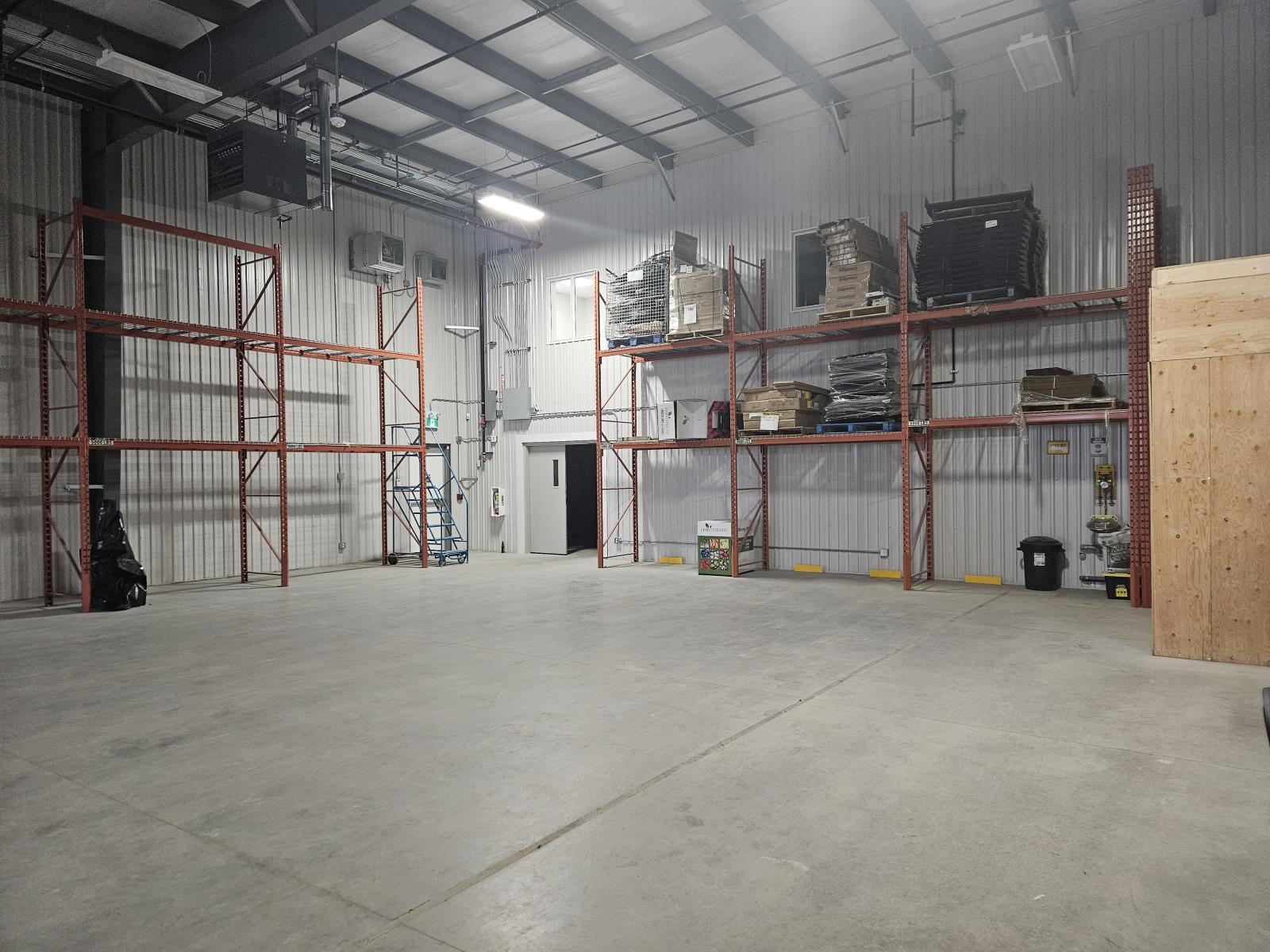 41 51 Pth 52 W Highway, Steinbach, MB