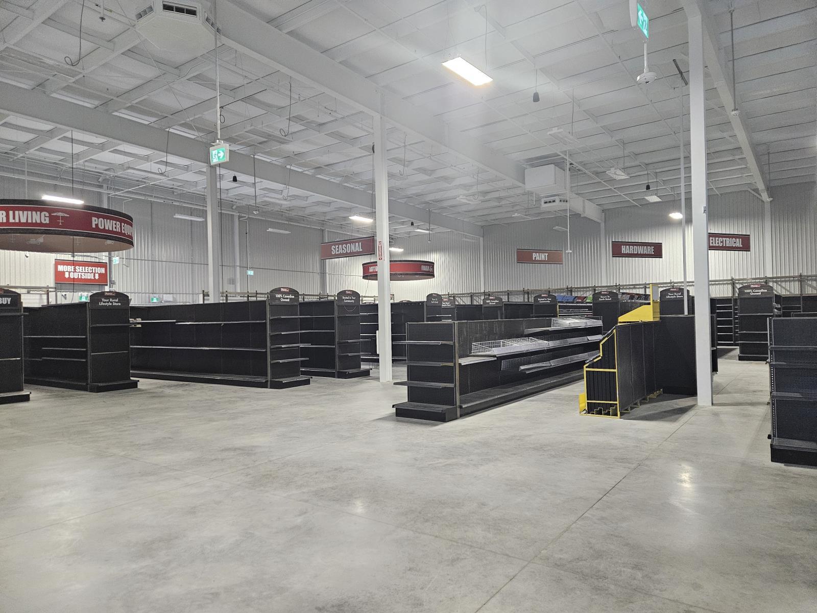 41 51 Pth 52 W Highway, Steinbach, MB