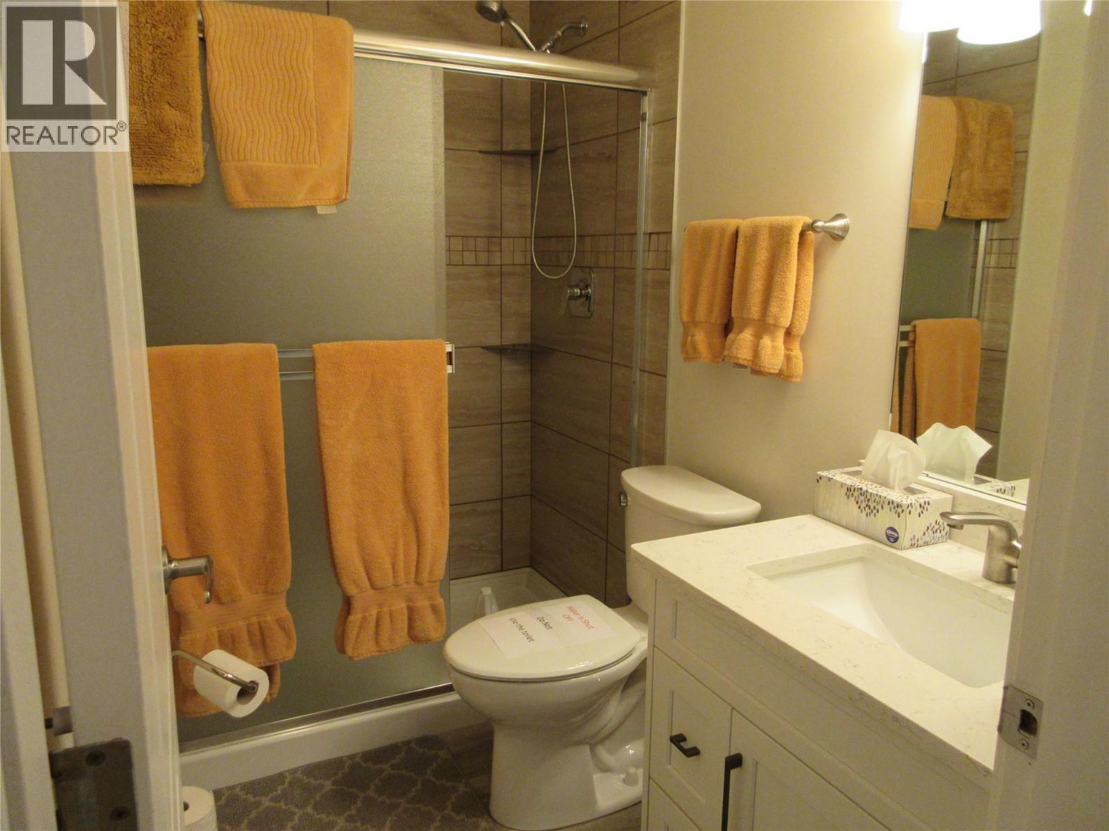 415 Commonwealth Road Unit# 3622, Kelowna, BC - Indoor Photo Showing Bathroom