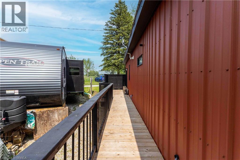 99 Fourth Concession Road Unit# 4, Burford, ON - Outdoor