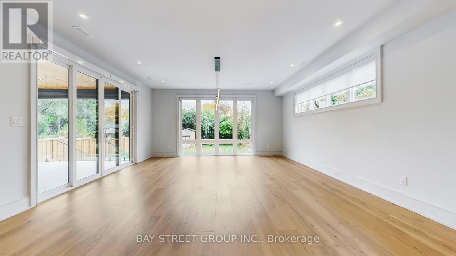 2267 Fifth Line W, Mississauga, ON - Indoor