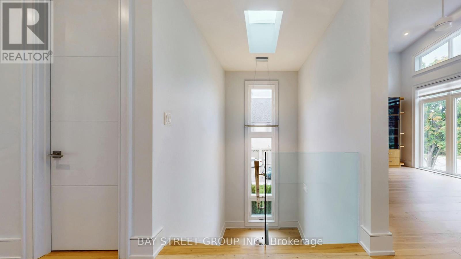 2267 Fifth Line W, Mississauga, ON - Indoor Photo Showing Other Room