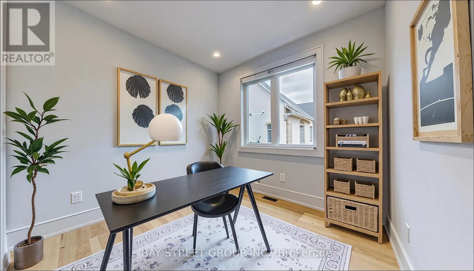 virtual staging - 2267 Fifth Line W, Mississauga, ON - Indoor Photo Showing Office