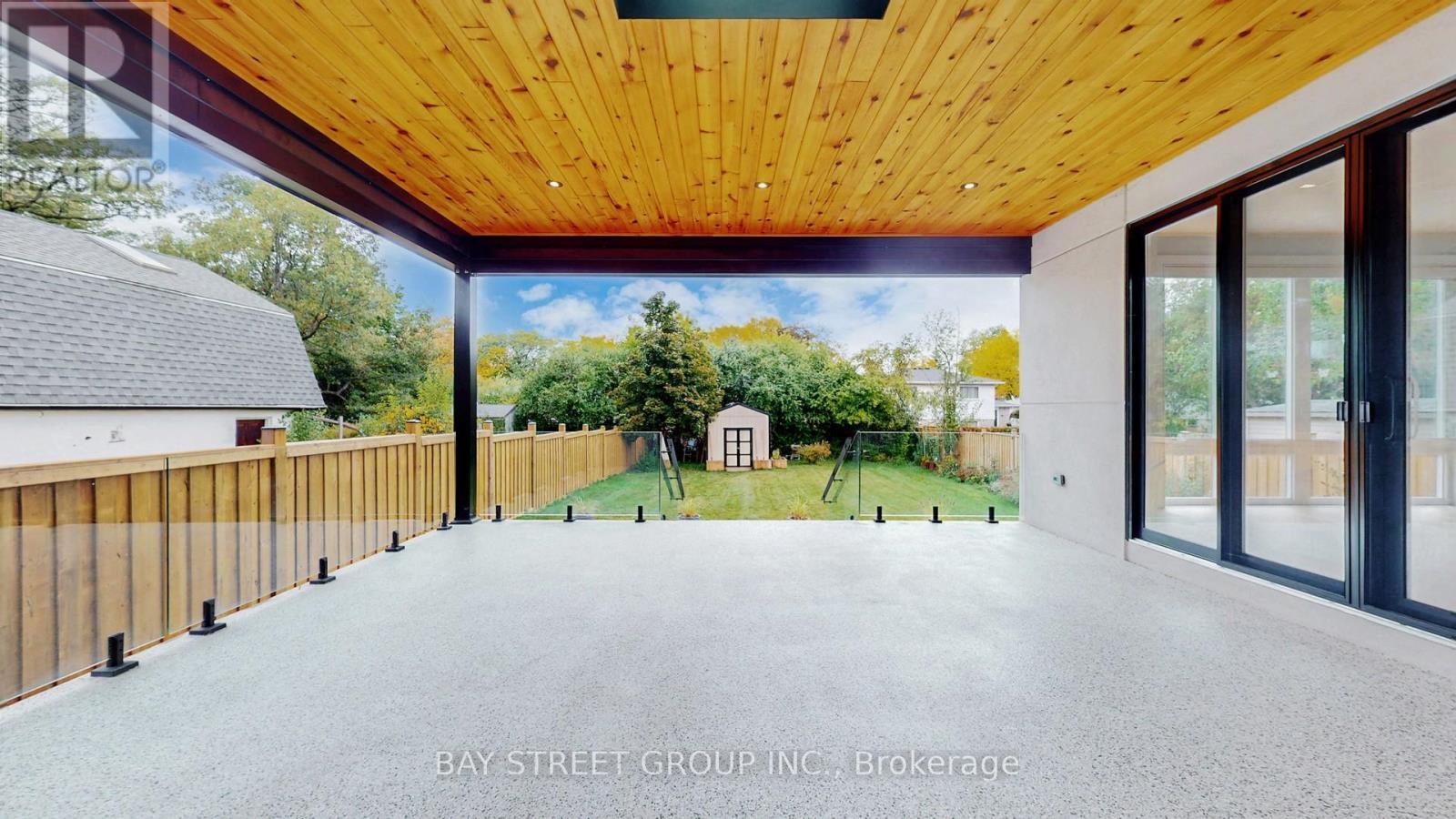 2267 Fifth Line W, Mississauga, ON - Outdoor With Deck Patio Veranda With Exterior