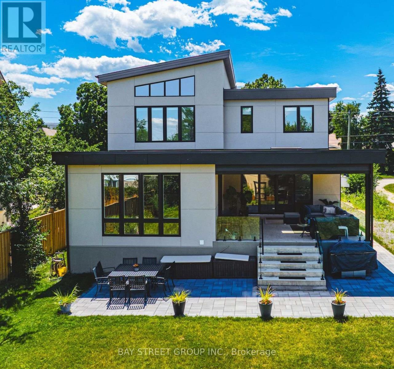 2267 Fifth Line W, Mississauga, ON - Outdoor With Deck Patio Veranda