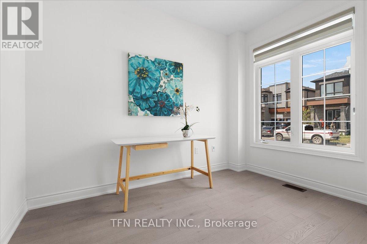 134 Granite Ridge Trail, Hamilton, ON - Indoor Photo Showing Other Room