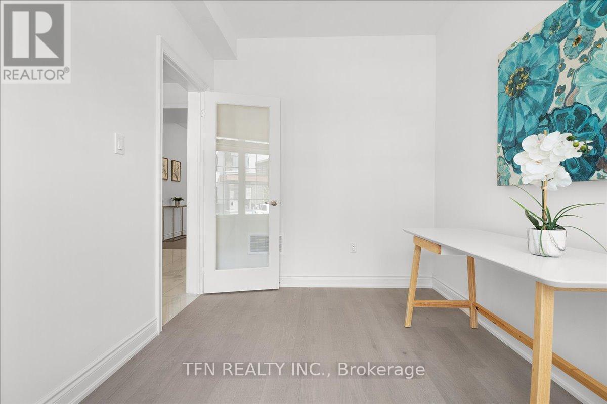 134 Granite Ridge Trail, Hamilton, ON - Photo Showing Other Room