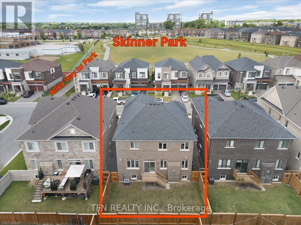 134 Granite Ridge Trail, Hamilton, ON - Outdoor With View