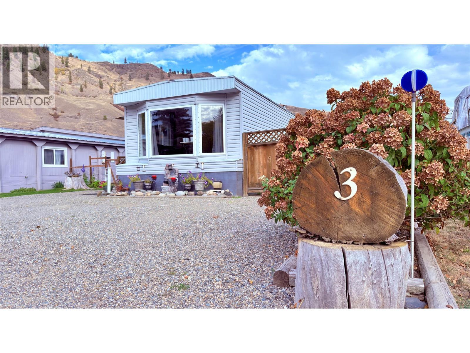 925 Thirteenth Avenue Unit# 3, Midway, BC