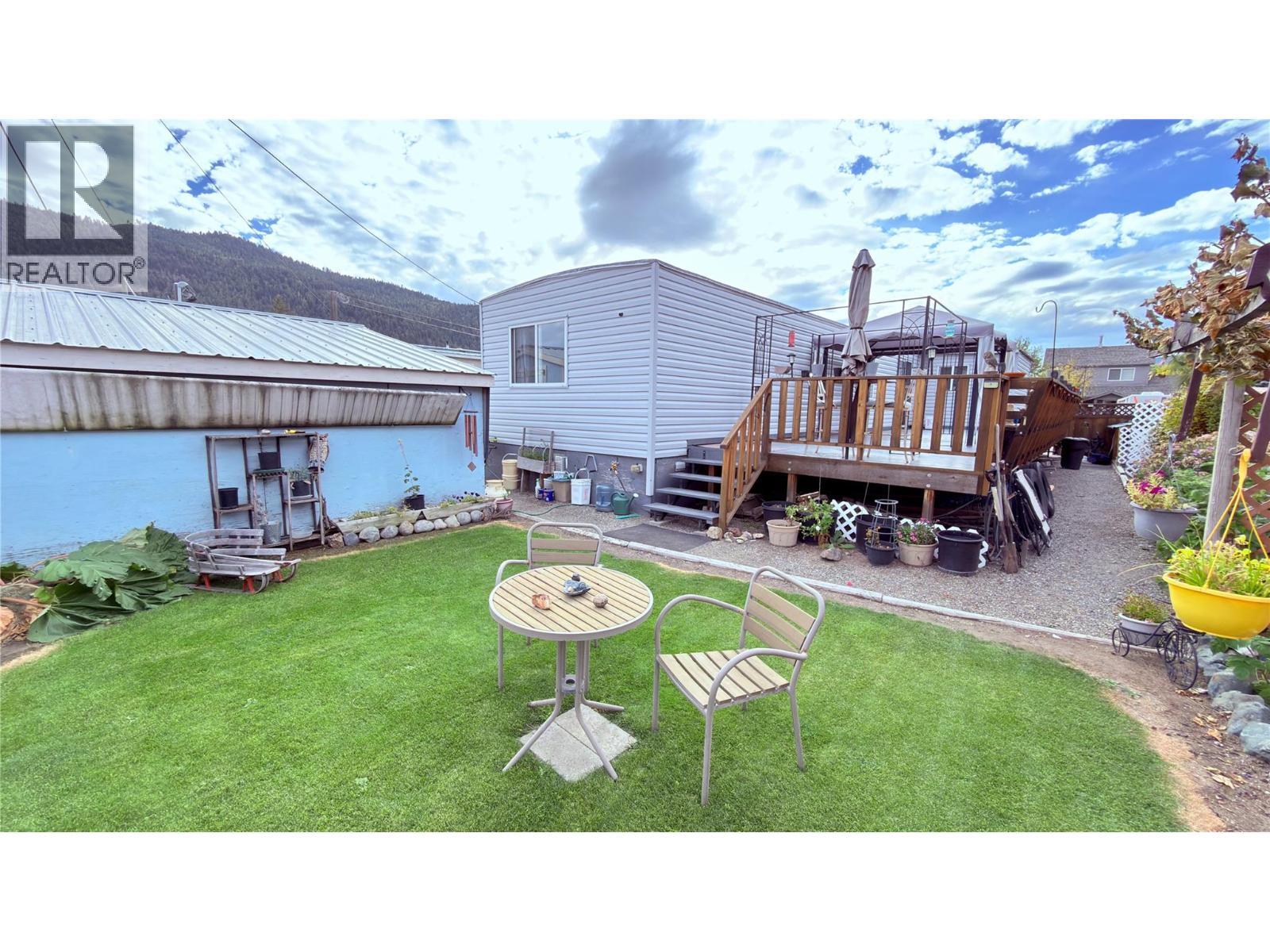 925 Thirteenth Avenue Unit# 3, Midway, BC