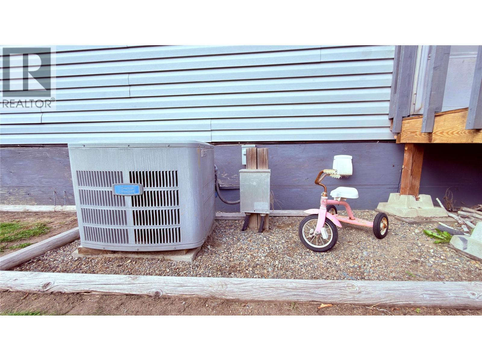 925 Thirteenth Avenue Unit# 3, Midway, BC