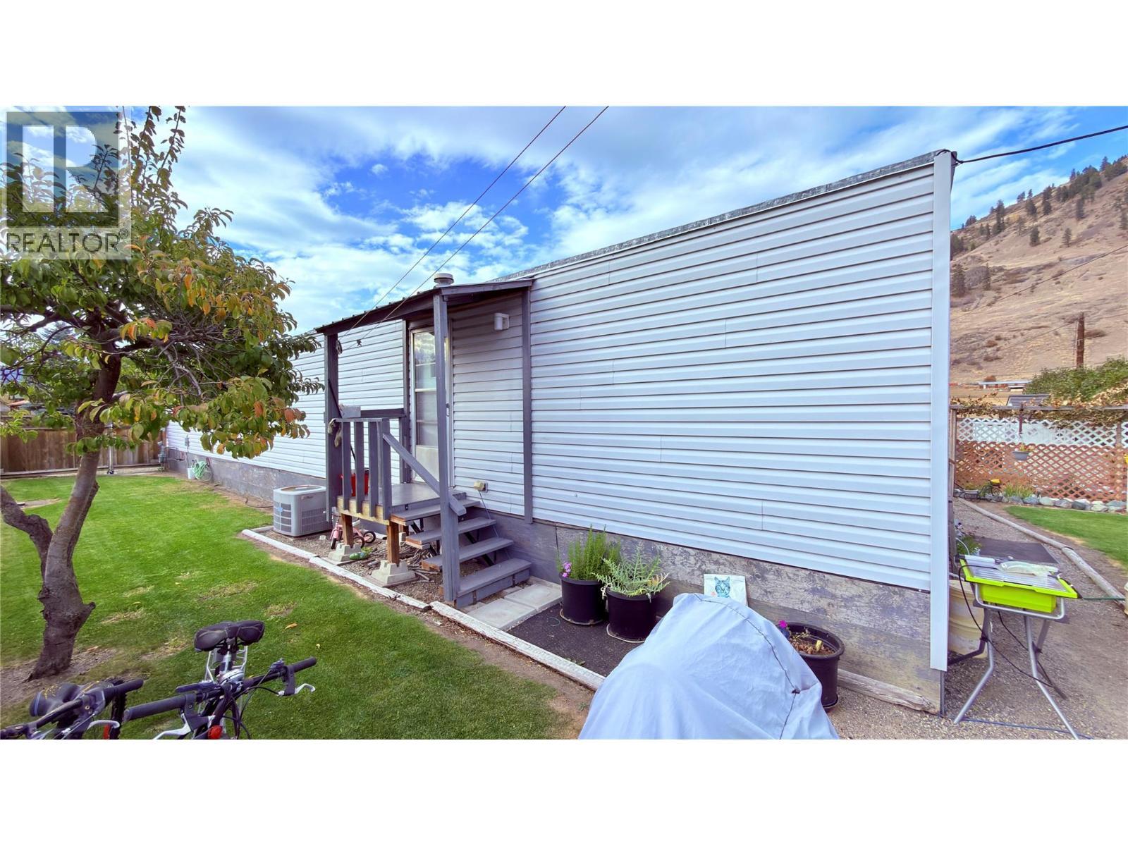 925 Thirteenth Avenue Unit# 3, Midway, BC