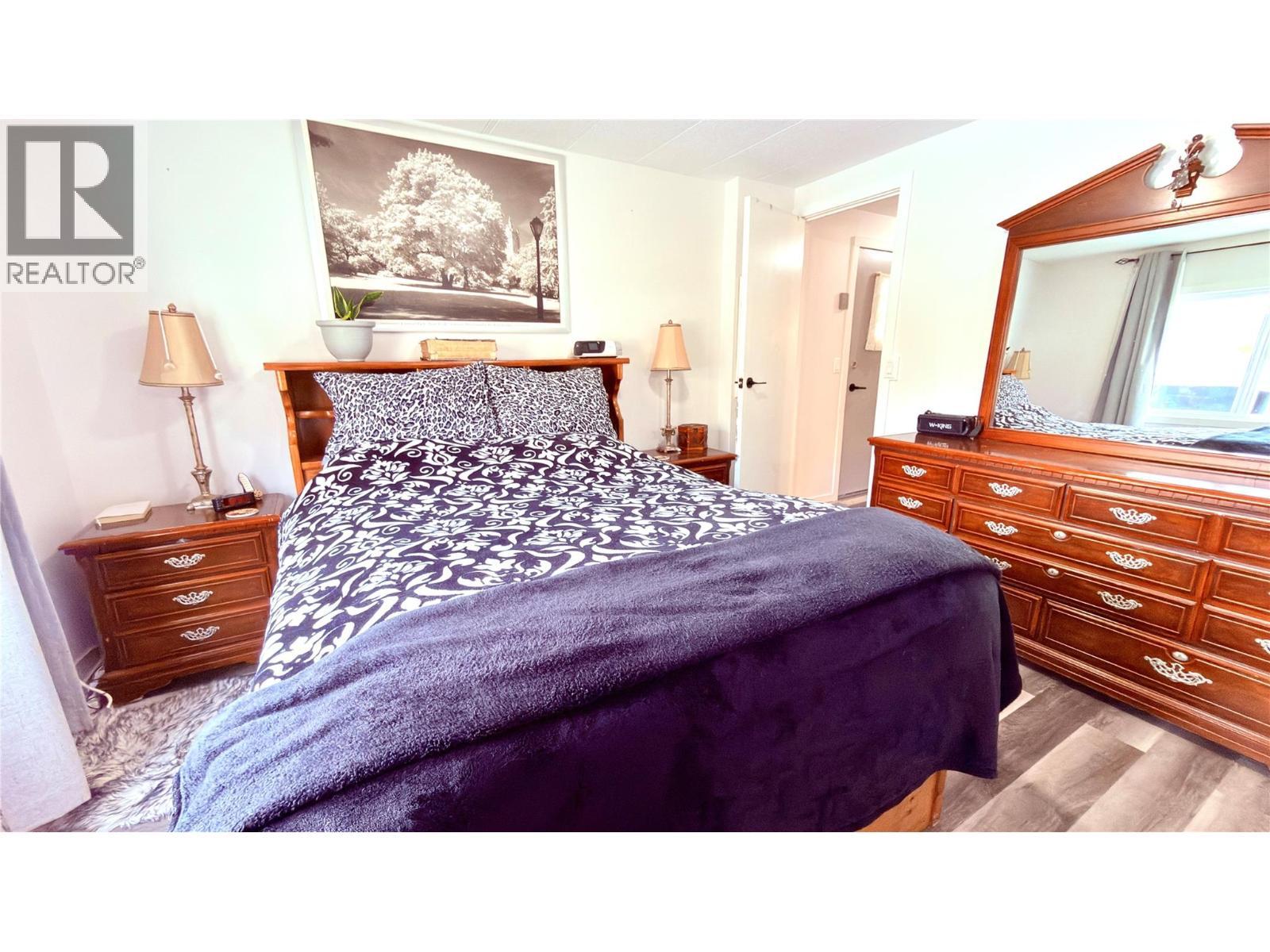 925 Thirteenth Avenue Unit# 3, Midway, BC