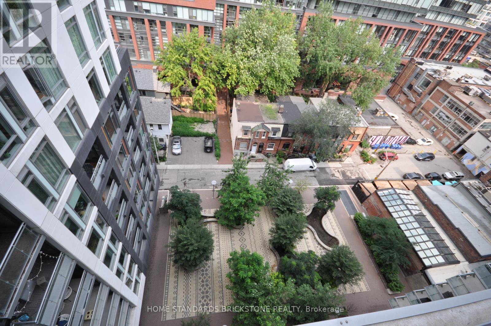 1221 - 525 Adelaide Street W, Toronto, ON - Outdoor