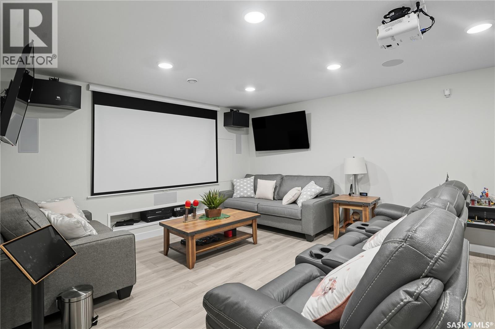 303 Dagnone Crescent, Saskatoon, SK - Indoor