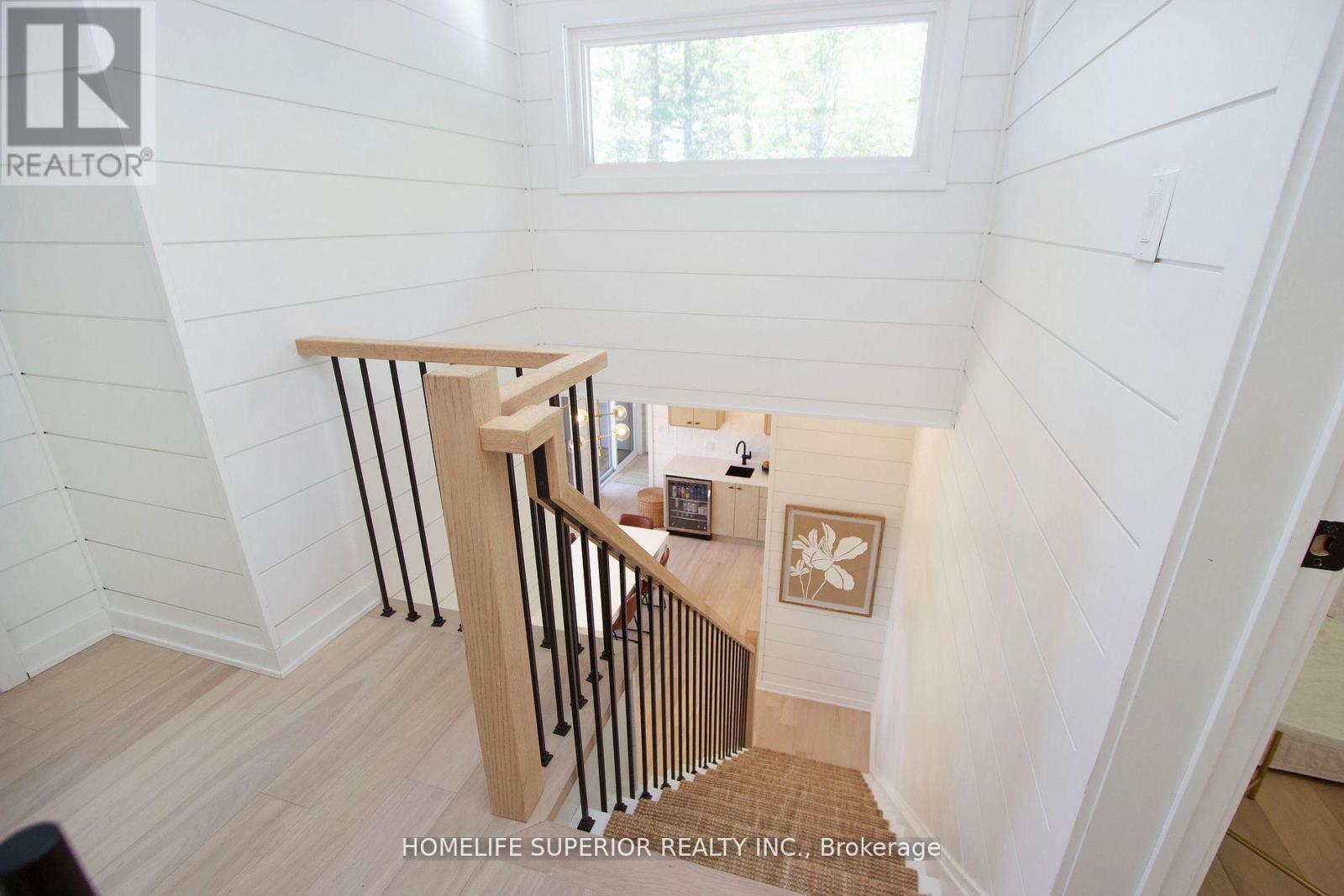 110 West Bay Boulevard, Kawartha Lakes (Bexley), ON - Indoor Photo Showing Other Room