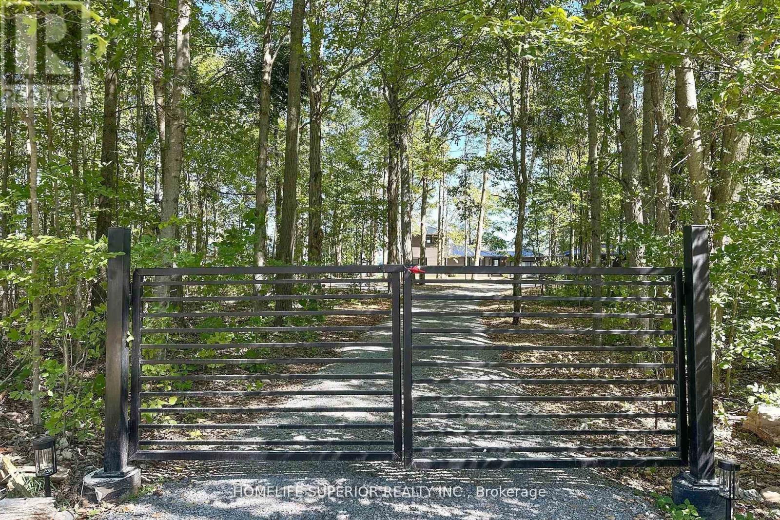 110 West Bay Boulevard, Kawartha Lakes (Bexley), ON - Outdoor With View