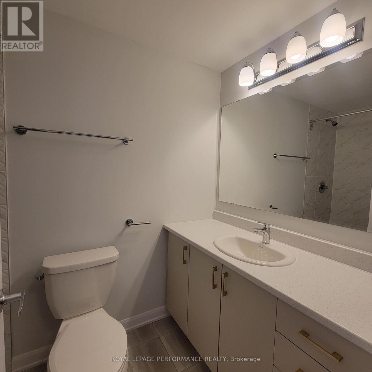 809 Arcadian Private, Ottawa, ON - Indoor Photo Showing Bathroom