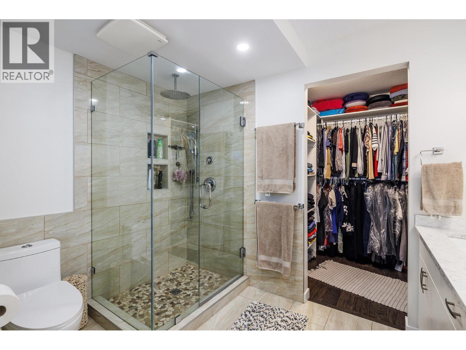 Gorgeous ensuite - 3370 Casorso Road Unit# 31, Kelowna, BC - Indoor Photo Showing Bathroom